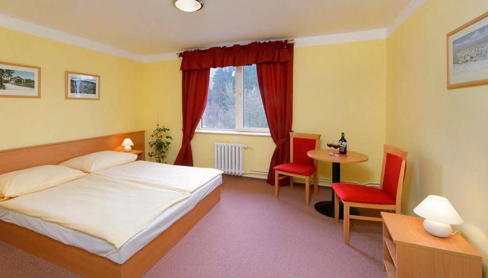 Hotel Harrachov Inn Dış mekan fotoğraf